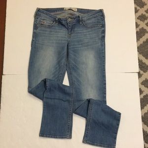 Hollister Light Blue Jeans size 9 32x31